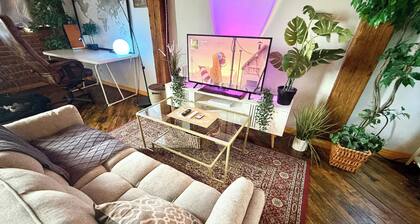 Downtown: River’s Edge Industrial Loft