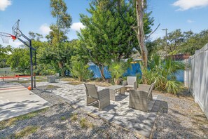 Terrace/patio - Modern 1 Bed / 1 Bath Condo in South Tampa Near Gandy Blvd (Tampa)