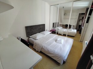 1 bedroom, desk, iron/ironing board, travel cot