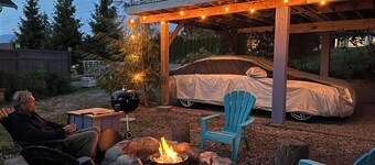 Nice 2-bedroom walk-in lower suite in Salmon Arm. Private parking and yard.