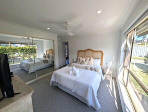 3 quartos, ferros/tábuas de passar roupa, Wi-Fi de cortesia