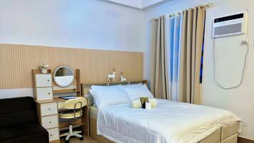 1 bedroom, iron/ironing board, WiFi, bed sheets