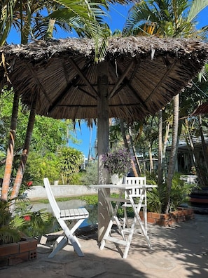 Standard Bungalow, 1 Queen Bed, Patio, Lake View | Desk, blackout drapes, iron/ironing board, free WiFi