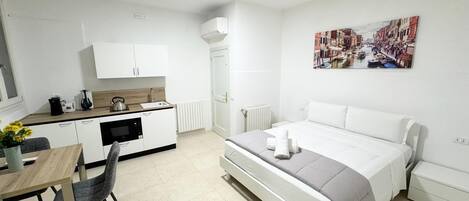 1 soverom, strykejern/-brett, wi-fi og sengetøy