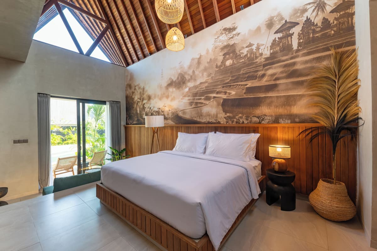 Romantic Room, Pool View | Minibar, in-room safe, iron/ironing board, free WiFi