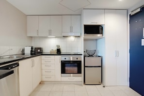 Oven