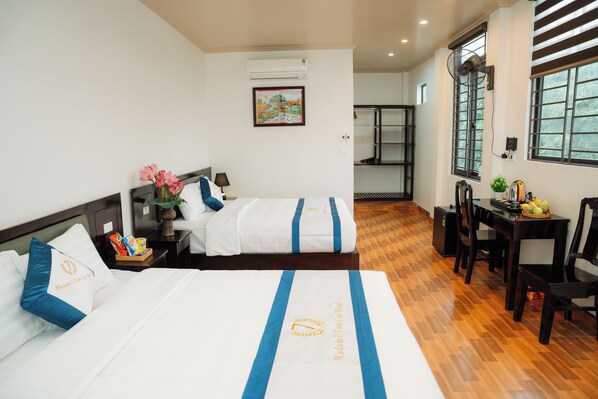 Suite familiar, vista al jardín | Wifi gratis