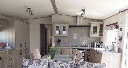 Seaside Escape Lodge in Newquay ceredigion wales