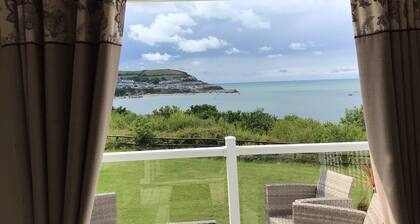 Seaside Escape Lodge in Newquay ceredigion wales