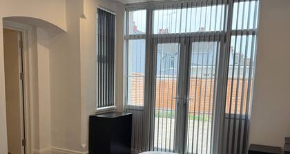Cozy Apartment in Luton - 1 Bedroom Gem
