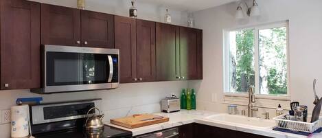 Microwave, oven, stovetop, dishwasher