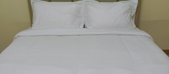 Escape. Relax. Repeat.
Where Peace Meets Comfort.