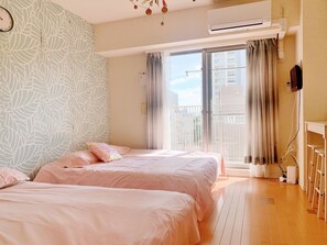 1 bedroom, WiFi, bed sheets