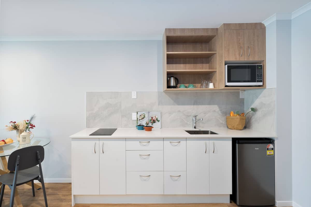 Réfrigérateur, micro-ondes