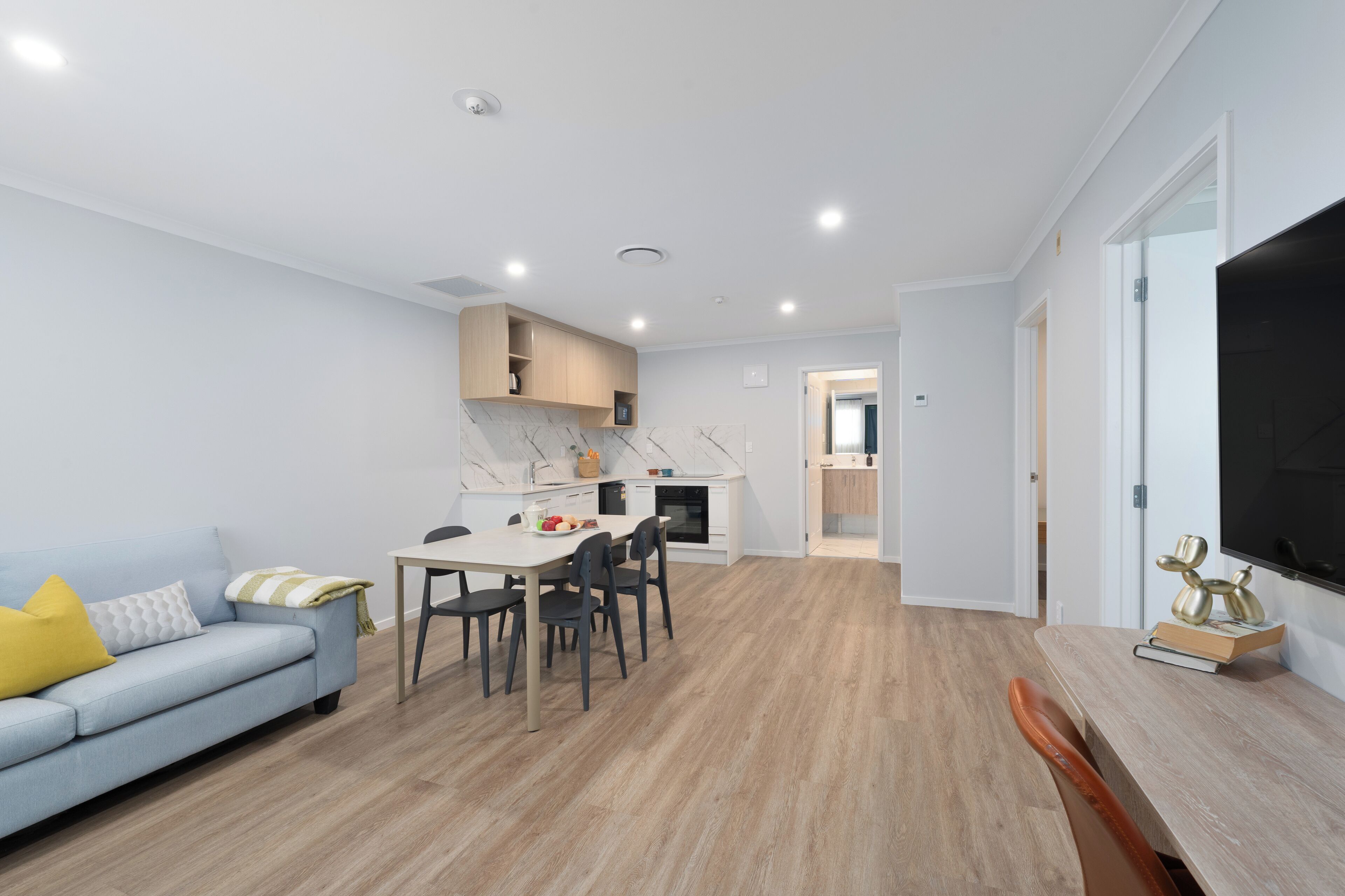 Premium Apartment, 2 Bedrooms | Living area