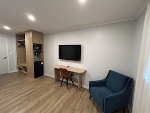 Studio | Living area