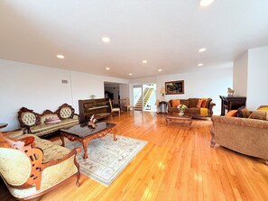 Smart TV, ping pong, books