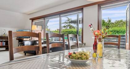 "Hildegunda" - 280m from the sea by Interhome