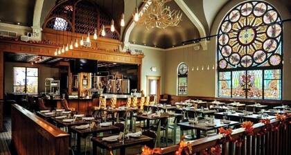 Private Getaway in Downtown Saline Near Ann Arbor!