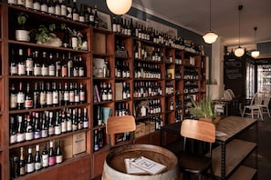 Bar (in der Unterkunft)