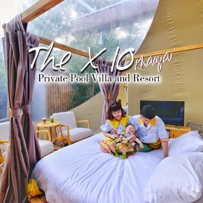 Meteo Bubble Glamp | Sengetøy av topp kvalitet, dundyner, safe på rommet og blendingsgardiner