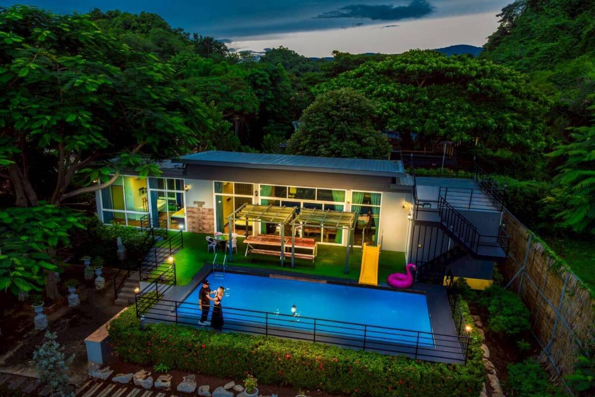 Modern Italian Pool Villa 6 | Resort view