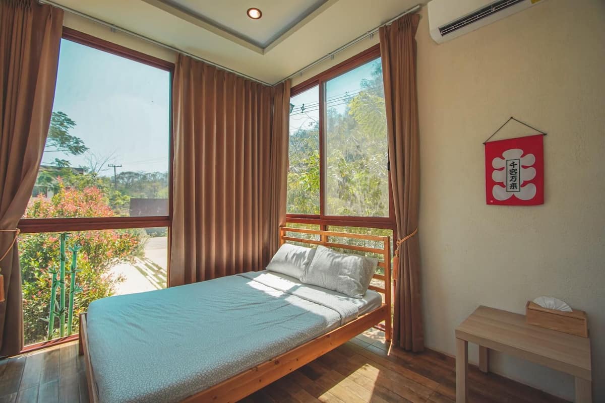 In-room safe, blackout drapes, iron/ironing board, free WiFi