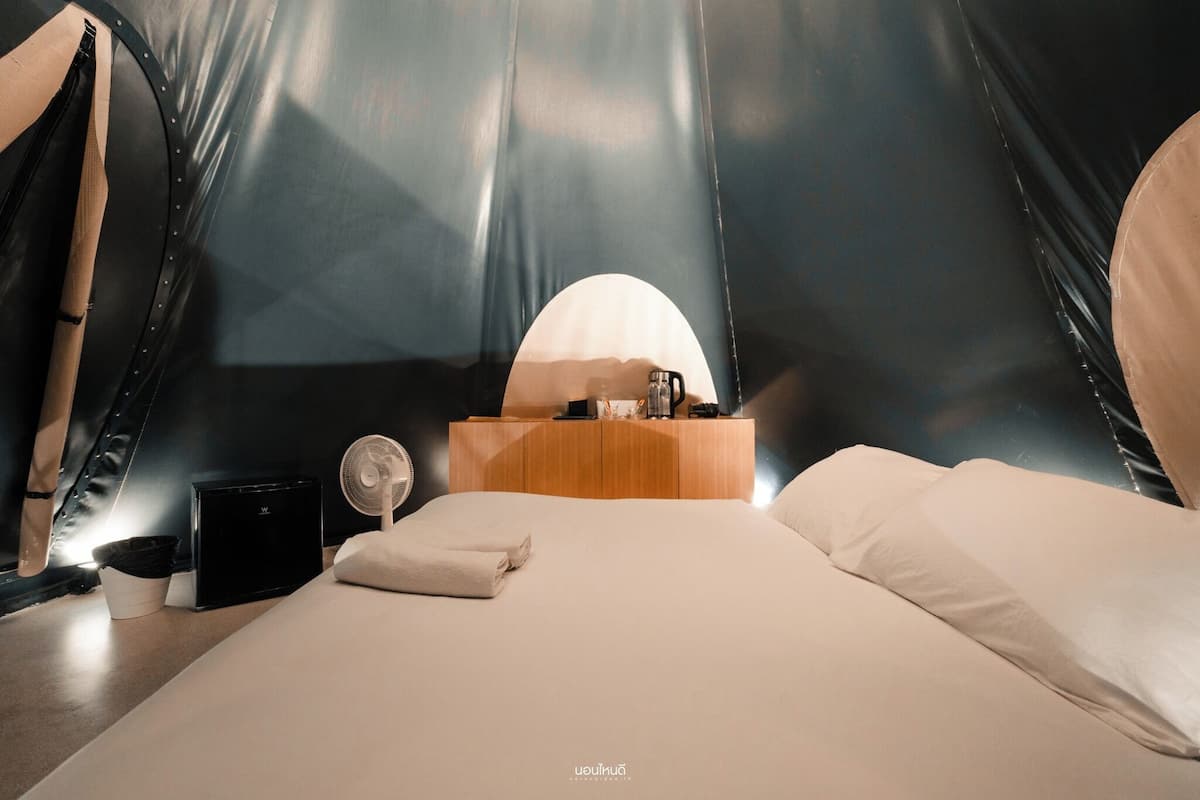 Teepee Glamp | In-room safe, blackout drapes, iron/ironing board, free WiFi