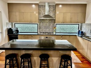 Microwave, oven, stovetop, dishwasher