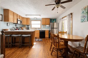 Fridge, microwave, oven, dishwasher - Cozy Countryside Farmhouse In Leelanau (Cedar)