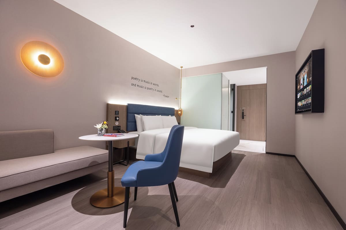 Executive Single Room, Housekeeping | Memory foam beds, blackout drapes, iron/ironing board (on request)