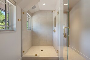 Shower, towels