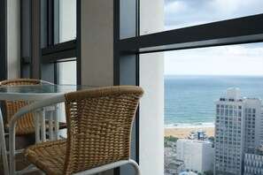 Premier - Ocean View | 特色装修、特色家居、隔音、免费 WiFi