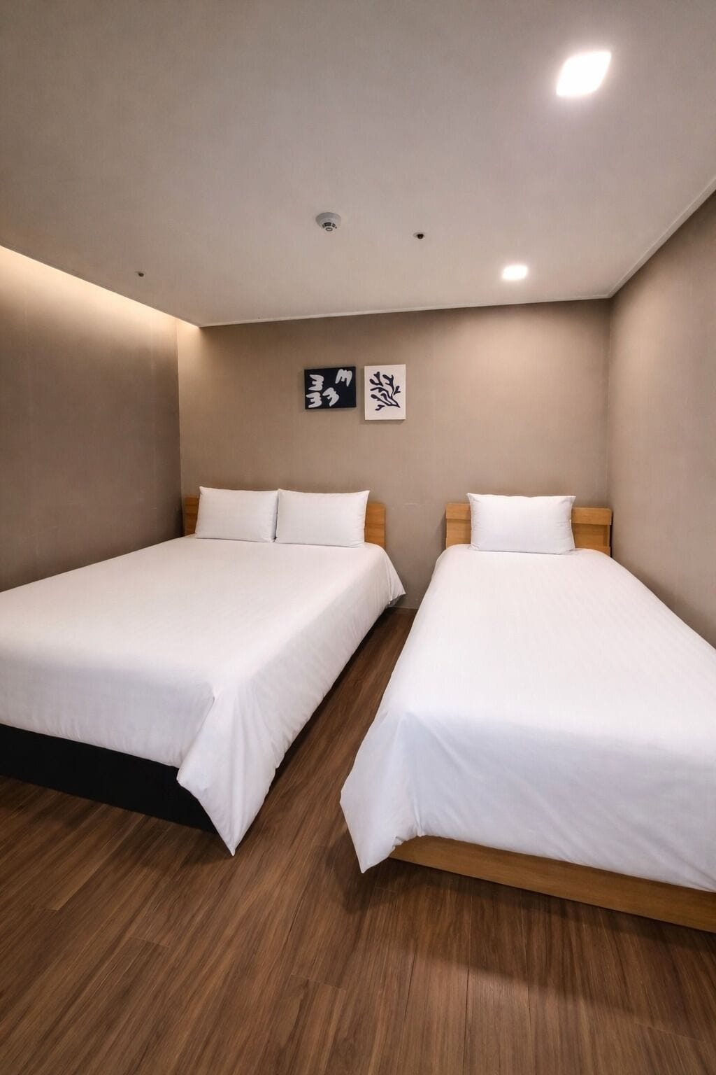 Deluxe Twin - Half Ocean View | Individually decorated, individually furnished, soundproofing, free WiFi