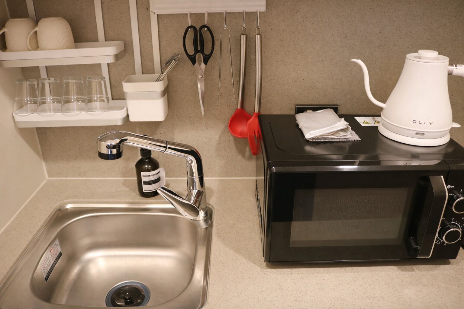 Standard Twin | Individually decorated, individually furnished, soundproofing, free WiFi