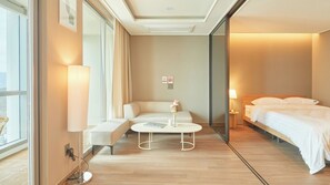 Basic-Doppelzimmer, eingeschränkter Meerblick