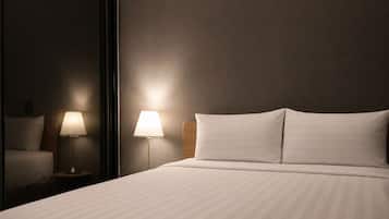 Premier - Ocean View | Individually decorated, individually furnished, soundproofing, free WiFi