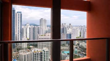 Standard Plus | Con stile personalizzato, con arredamento individuale, insonorizzazione