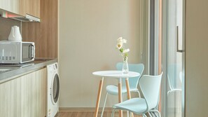 Superior Plus - Half Ocean View | Individuelt dekorert, individuelt innredet og lydisolert