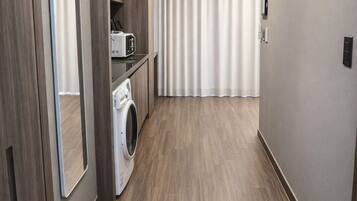 Deluxe - Half Ocean View | Décoration personnalisée, ameublement personnalisé