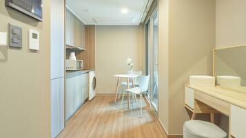 Superior Plus - Half Ocean View | Individually decorated, individually furnished, soundproofing, free WiFi