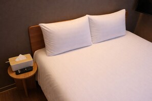 Standard Plus | Individually decorated, individually furnished, soundproofing, free WiFi - Haeundae Elbonz (Busan)