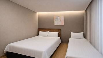 Standard Twin | Individually decorated, individually furnished, soundproofing, free WiFi