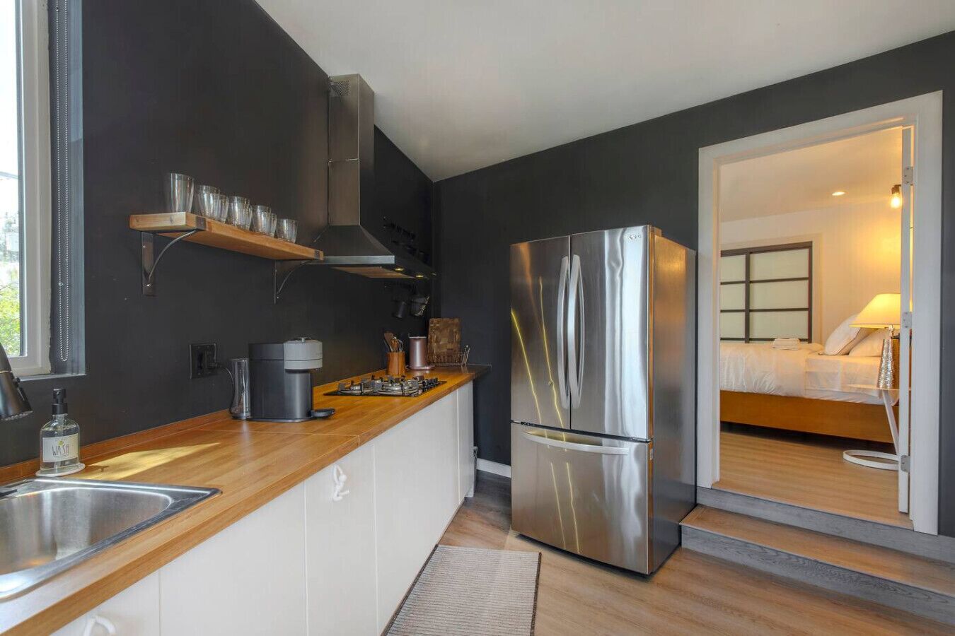 冰箱、微波炉、炉灶、洗碗机