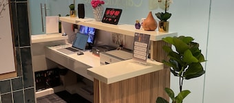 Sakura Capsule Hotel Cebu