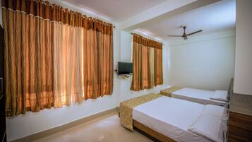 Quarto triplo luxo | Wi-Fi de cortesia