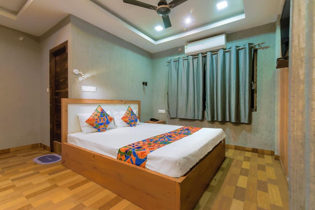 Habitación Deluxe | Sábanas de algodón egipcio, ropa de cama de alta calidad, caja fuerte