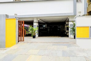 Entrée de l’hébergement