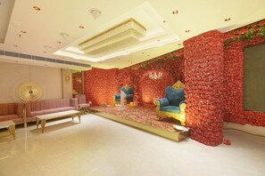 Banquet hall - FabHotel Prime Shahdara (New Delhi)