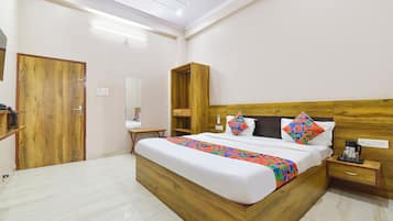 Premium Room | Egyptian cotton sheets, premium bedding, in-room safe, free WiFi